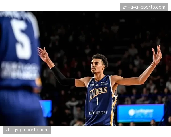 雷霆霍姆格伦高位策应 现代内线参与控场的战术价值 雷霆霍姆格伦高位策应 现代内线参与控场的战术价值