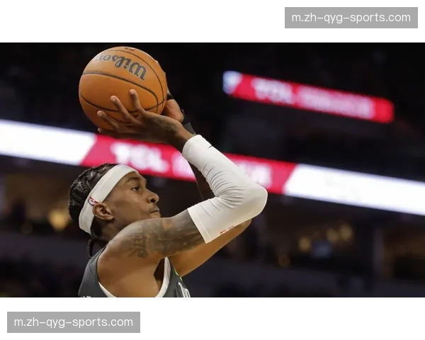 黄蜂新秀克尼普尔持续高光表现 三分投射打破新秀赛季纪录